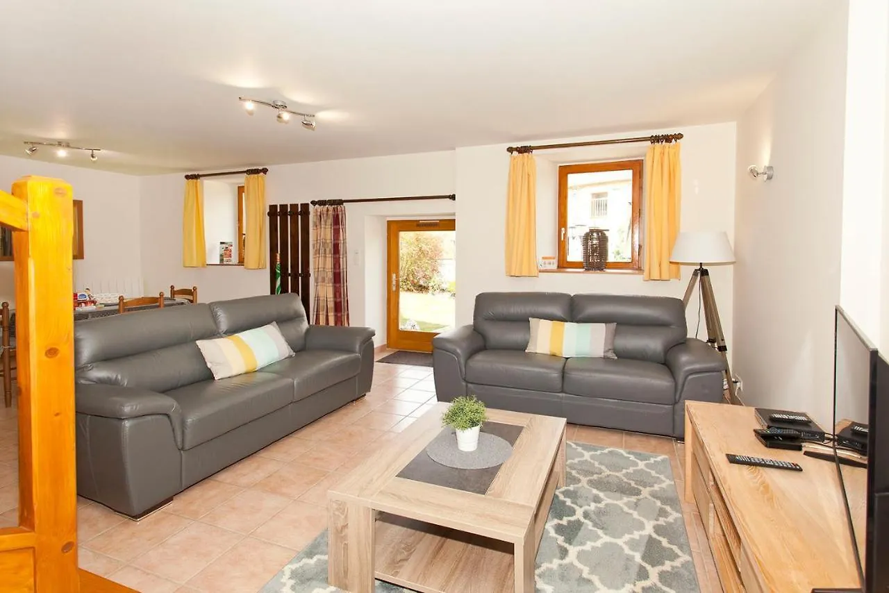 Stone Cottage With Modern Cosy Interior Near To Josselin Perfect Retreat For Writers Or Star Gazers Guégon Francja